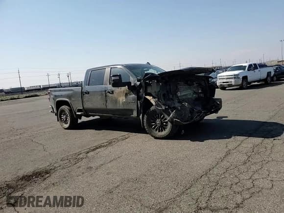 ✅ 2021 Chevrolet Silverado 2500HD LTZ • VIN: 1GC4YPEY0MF170850 • Лот: 70945795. Опубликован ранее на Copart с пробегом Не указан. Бесплатный доступ к архиву аукционных продаж из США и подробный отчёт об истории автомобиля на DreamBid. Изображение 14.