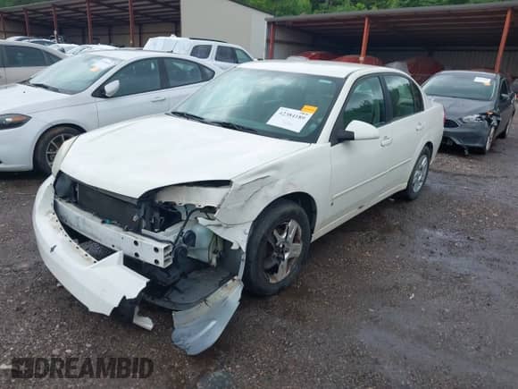 2007 Chevrolet Malibu 1LT z VIN 1G1ZT58F97F240636, wystawiony jako IAAI lot #42384189 z przebiegiem 229 697 mil mil oraz . Historia ofert i sprzedaży dostępna na DreamBid. Obrazek 2.