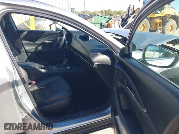 ✅ 2021 Mazda CX-30 Select • VIN: 3MVDMBBL7MM245937 • Лот: 43400804. Опубликован ранее на IAAI с пробегом 57 632 миль. Бесплатный доступ к архиву аукционных продаж из США и подробный отчёт об истории автомобиля на DreamBid. Изображение 5.