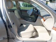 ✅ 2006 Mercedes-Benz E 350 • VIN: WDBUF87J76X198362 • Лот: 42893922. Опубликован ранее на IAAI с пробегом 137 778 миль. Бесплатный доступ к архиву аукционных продаж из США и подробный отчёт об истории автомобиля на DreamBid. Изображение 5.