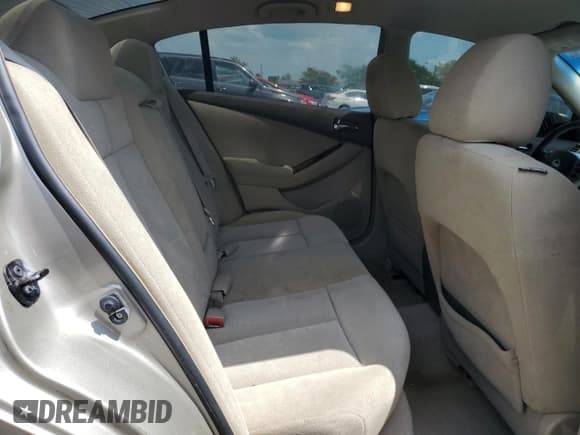 ✅ 2009 Nissan Altima SE • VIN: 1N4BL21E19N433645 • Лот: 68247155. Опубликован ранее на Copart с пробегом 130 632 миль. Бесплатный доступ к архиву аукционных продаж из США и подробный отчёт об истории автомобиля на DreamBid. Изображение 10.