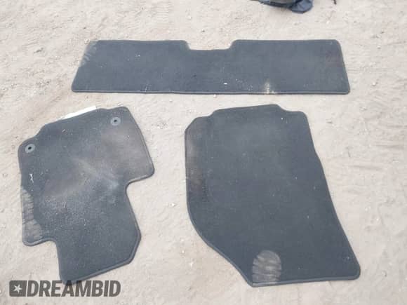 ✅ 2018 Chevrolet Equinox LS • VIN: 2GNAXHEV8J6105629 • Lot: 43307488. Listed on IAAI with 159,507 mi. Free auction sales archive from the USA and detailed vehicle history report at DreamBid. Image 12.