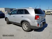 ✅ 2014 Kia Sorento LX • VIN: 5XYKT3A60EG488341 • Lot: 90876015. Listed on Copart with 190,041 mi. Free auction sales archive from the USA and detailed vehicle history report at DreamBid. Image 2.