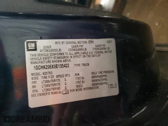 ✅ 2008 Chevrolet Silverado 2500HD 1LT • VIN: 1GCHK296X8E135422 • Lot: 88626145. Wystawiony na Copart z przebiegiem Nie podano. Bezpłatny archiwum sprzedaży aukcyjnych z USA i szczegółowy raport historii pojazdu na DreamBid. Zdjęcie 14.