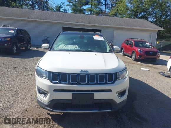 2019 Jeep Compass Limited с VIN 3C4NJDCB5KT827375, выставлен на аукционе IAAI как лот 43354393 с пробегом 122 355 миль миль и . История ставок и продаж доступна на DreamBid. Изображение 13.