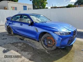 ✅ 2025 BMW M3 Competition xDrive • VIN: WBS33HJ02SFV34546 • Lot: 80121955. Wystawiony na Copart z przebiegiem 4 617 mil. Bezpłatny archiwum sprzedaży aukcyjnych z USA i szczegółowy raport historii pojazdu na DreamBid. Zdjęcie 4.