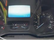 ✅ 2019 Ford Transit • VIN: 1FTYR2YM3KKA96824 • Lot: 41088013. Wystawiony na IAAI z przebiegiem 137 331 mil. Bezpłatny archiwum sprzedaży aukcyjnych z USA i szczegółowy raport historii pojazdu na DreamBid. Zdjęcie 15.