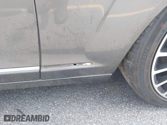 ✅ 2007 Mercedes-Benz S 550 • VIN: WDDNG86X37A124844 • Лот: 42553917. Опубликован ранее на IAAI с пробегом 115 925 миль. Бесплатный доступ к архиву аукционных продаж из США и подробный отчёт об истории автомобиля на DreamBid. Изображение 12.