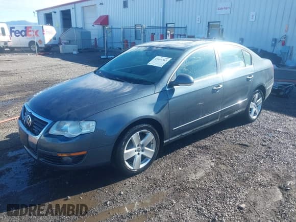 ✅ 2009 Volkswagen Passat Komfort • VIN: WVWJK93C09P051785 • Лот: 43441363. Опубликован ранее на IAAI с пробегом 138 545 миль. Бесплатный доступ к архиву аукционных продаж из США и подробный отчёт об истории автомобиля на DreamBid. Изображение 21.