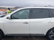 ✅ 2019 Nissan Pathfinder SL • VIN: 5N1DR2MN9KC652606 • Лот: 41111464. Опубликован ранее на IAAI с пробегом 45 556 миль. Бесплатный доступ к архиву аукционных продаж из США и подробный отчёт об истории автомобиля на DreamBid. Изображение 14.