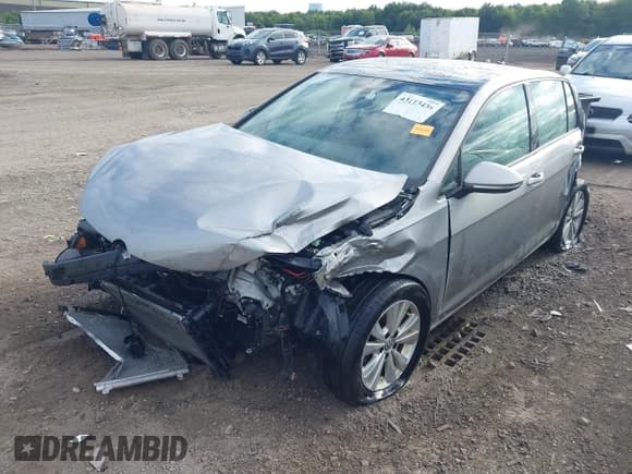 ✅ 2020 Volkswagen Golf TSI • VIN: 3VWG57AU1LM002459 • Lot: 43113436. Listed on IAAI with 64,009 mi. Free auction sales archive from the USA and detailed vehicle history report at DreamBid. Image 2.