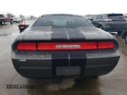 ✅ 2010 Dodge Challenger SE • VIN: 2B3CJ4DV0AH260940 • Lot: 45130715. Wystawiony na Copart z przebiegiem 124 764 mil. Bezpłatny archiwum sprzedaży aukcyjnych z USA i szczegółowy raport historii pojazdu na DreamBid. Zdjęcie 6.