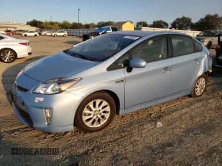 ✅ 2015 Toyota Prius • VIN: JTDKN3DP3F3071543 • Лот: 70780665. Опубликован ранее на Copart с пробегом 169 546 миль. Бесплатный доступ к архиву аукционных продаж из США и подробный отчёт об истории автомобиля на DreamBid. Изображение 1.