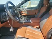 ✅ 2023 BMW 8 Series M850i • VIN: WBAGV8C01PCL69188 • Lot: 80864525. Wystawiony na Copart z przebiegiem 17 062 mil. Bezpłatny archiwum sprzedaży aukcyjnych z USA i szczegółowy raport historii pojazdu na DreamBid. Zdjęcie 7.