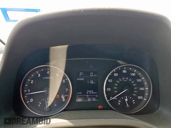 2017 Hyundai Elantra SE с VIN 5NPD84LF9HH050525, выставлен на аукционе Copart как лот 71564335 с пробегом 96 736 миль миль и Списание • Salvage title. История ставок и продаж доступна на DreamBid. Изображение 9.