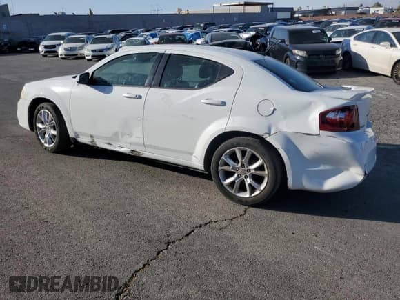 ✅ 2012 Dodge Avenger R/T • VIN: 1C3CDZBG4CN238574 • Лот: 77895204. Опубликован ранее на Copart с пробегом 120 786 миль. Бесплатный доступ к архиву аукционных продаж из США и подробный отчёт об истории автомобиля на DreamBid. Изображение 2.