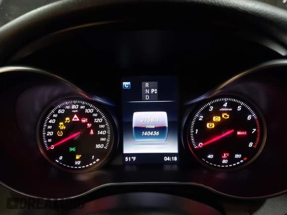 ✅ 2017 Mercedes-Benz C 300 • VIN: 55SWF4KBXHU195387 • Lot: 41454834. Wystawiony na IAAI z przebiegiem 140 436 mil. Bezpłatny archiwum sprzedaży aukcyjnych z USA i szczegółowy raport historii pojazdu na DreamBid. Zdjęcie 7.