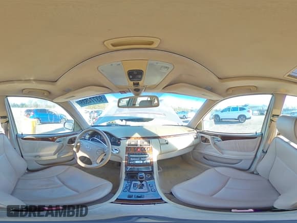 ✅ 2002 Mercedes-Benz E 320 • VIN: WDBJF65J72B466358 • Лот: 93774535. Опубликован ранее на Copart с пробегом 370 139 миль. Бесплатный доступ к архиву аукционных продаж из США и подробный отчёт об истории автомобиля на DreamBid. Изображение 14.