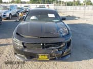 ✅ 2022 Dodge Charger SXT • VIN: 2C3CDXBG7NH205942 • Lot: 42822646. Wystawiony na IAAI z przebiegiem 79 883 mil. Bezpłatny archiwum sprzedaży aukcyjnych z USA i szczegółowy raport historii pojazdu na DreamBid. Zdjęcie 12.