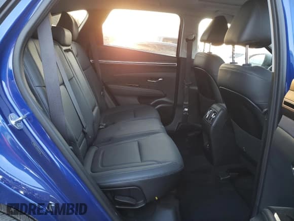 ✅ 2022 Hyundai Tucson SEL • VIN: 5NMJCCAE9NH127764 • Lot: 68797442. Wystawiony na Copart z przebiegiem 6 739 mil. Bezpłatny archiwum sprzedaży aukcyjnych z USA i szczegółowy raport historii pojazdu na DreamBid. Zdjęcie 11.