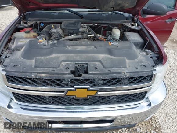 ✅ 2014 Chevrolet Silverado 2500HD LT • VIN: 1GC1KXC88EF140598 • Lot: 42023482. Listed on IAAI with 300,929 mi. Free auction sales archive from the USA and detailed vehicle history report at DreamBid. Image 10.