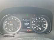 ✅ 2019 Hyundai Kona SE • VIN: KM8K12AA6KU325283 • Лот: 69902713. Опубликован ранее на Copart с пробегом 37 435 миль. Бесплатный доступ к архиву аукционных продаж из США и подробный отчёт об истории автомобиля на DreamBid. Изображение 9.