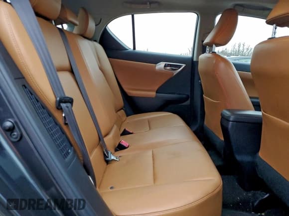 ✅ 2011 Lexus CT 200h • VIN: JTHKD5BH2B2018471 • Lot: 95928705. Listed on Copart with 177,703 mi. Free auction sales archive from the USA and detailed vehicle history report at DreamBid. Image 10.