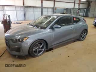 2019 Hyundai Veloster Premium z VIN KMHTG6AF9KU012802, wystawiony jako Copart lot #46091975 z przebiegiem Nie podano mil oraz Szkoda całkowita • Salvage title. Historia ofert i sprzedaży dostępna na DreamBid. Obrazek 1.