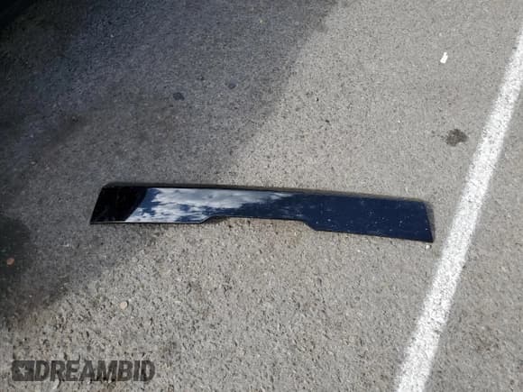 ✅ 2023 Fisker Ocean One • VIN: VCF1ZBU22PG002643 • Lot: 86328075. Wystawiony na Copart z przebiegiem 14 986 mil. Bezpłatny archiwum sprzedaży aukcyjnych z USA i szczegółowy raport historii pojazdu na DreamBid. Zdjęcie 13.