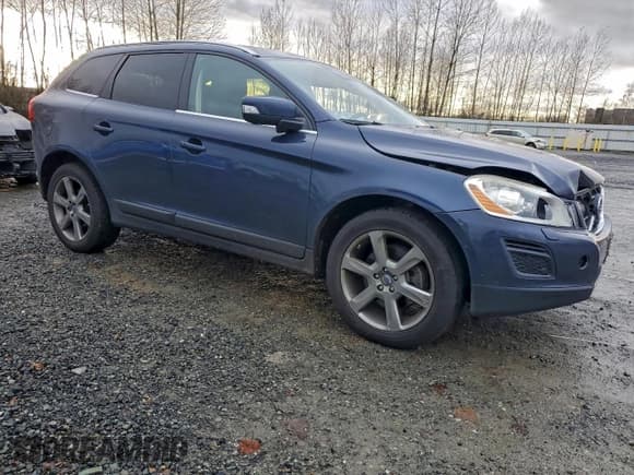 ✅ 2013 Volvo XC60 T6 • VIN: YV4902DZ1D2414388 • Lot: 94923335. Wystawiony na Copart z przebiegiem 189 970 mil. Bezpłatny archiwum sprzedaży aukcyjnych z USA i szczegółowy raport historii pojazdu na DreamBid. Zdjęcie 4.