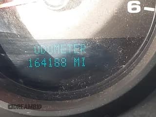 ✅ 2008 Chevrolet Silverado 1500 Work Truck • VIN: 1GCEC14X88Z185805 • Lot: 43527798. Wystawiony na IAAI z przebiegiem 164 188 mil. Bezpłatny archiwum sprzedaży aukcyjnych z USA i szczegółowy raport historii pojazdu na DreamBid. Zdjęcie 6.