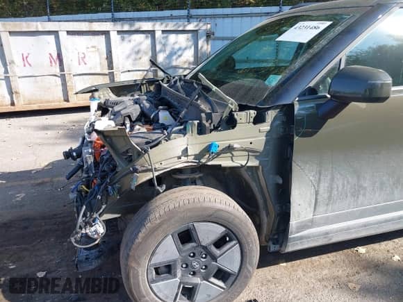 2024 Hyundai Santa Fe SEL with VIN 5NMP2DG15RH016092, listed as a IAAI auction lot 43231486 with 34,036 mi miles and . Bid and sale history available at DreamBid. Image 6.