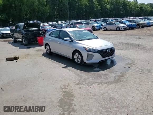 2019 Hyundai Ioniq Blue с VIN KMHC65LC6KU109701, выставлен на аукционе Copart как лот 70584594 с пробегом 158 371 миль миль и Списание • Salvage title. История ставок и продаж доступна на DreamBid. Изображение 13.