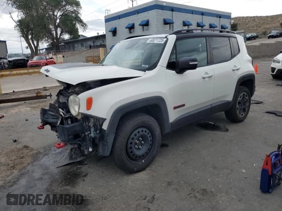 ✅ 2016 Jeep Renegade Trailhawk • VIN: ZACCJBCTXGPD68217 • Лот: 60871725. Опубликован ранее на Copart с пробегом 127 177 миль. Бесплатный доступ к архиву аукционных продаж из США и подробный отчёт об истории автомобиля на DreamBid. Изображение 1.