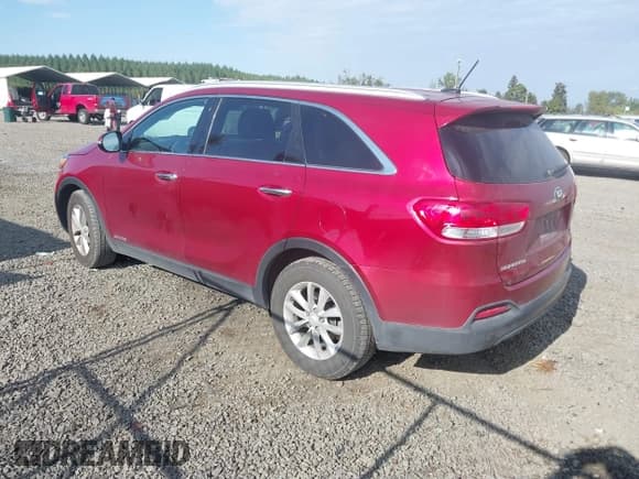✅ 2016 Kia Sorento LX • VIN: 5XYPGDA56GG134284 • Lot: 41156265. Listed on IAAI with 156,572 mi. Free auction sales archive from the USA and detailed vehicle history report at DreamBid. Image 3.