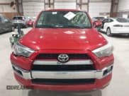 ✅ 2018 Toyota 4Runner SR5 • VIN: JTEBU5JRXJ5495556 • Lot: 42060467. Wystawiony na IAAI z przebiegiem 235 195 mil. Bezpłatny archiwum sprzedaży aukcyjnych z USA i szczegółowy raport historii pojazdu na DreamBid. Zdjęcie 12.