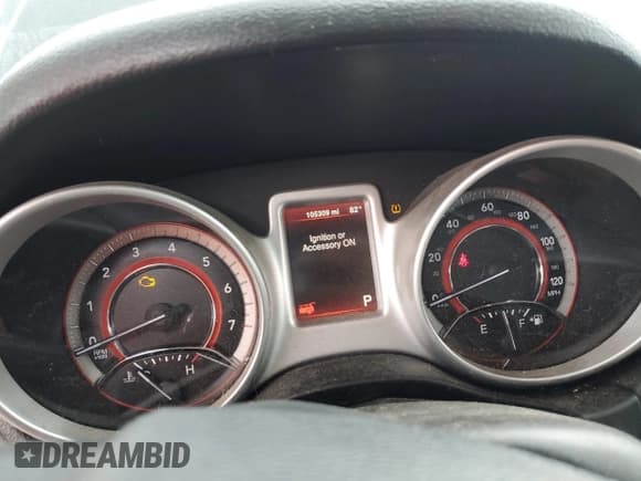 ✅ 2014 Dodge Journey SXT • VIN: 3C4PDCBB8ET181040 • Lot: 82301665. Listed on Copart with 105,309 mi. Free auction sales archive from the USA and detailed vehicle history report at DreamBid. Image 9.