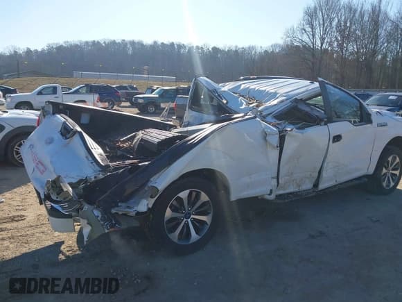 ✅ 2019 Ford F-150 XL • VIN: 1FTEX1EPXKFB32261 • Lot: 41629009. Wystawiony na IAAI z przebiegiem 65 926 mil. Bezpłatny archiwum sprzedaży aukcyjnych z USA i szczegółowy raport historii pojazdu na DreamBid. Zdjęcie 6.