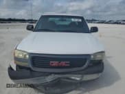 ✅ 2002 GMC Sierra 1500 SLE • VIN: 1GTEC19V22E206525 • Lot: 45878485. Listed on Copart with 198,532 mi. Free auction sales archive from the USA and detailed vehicle history report at DreamBid. Image 5.