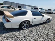 ✅ 1989 Chevrolet Camaro • VIN: 1G1FP21E1KL193491 • Лот: 70577965. Опубликован ранее на Copart с пробегом 233 768 миль. Бесплатный доступ к архиву аукционных продаж из США и подробный отчёт об истории автомобиля на DreamBid. Изображение 3.