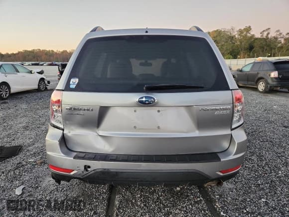 ✅ 2011 Subaru Forester X • VIN: JF2SHABC7BH717791 • Лот: 90576595. Опубликован ранее на Copart с пробегом 147 576 миль. Бесплатный доступ к архиву аукционных продаж из США и подробный отчёт об истории автомобиля на DreamBid. Изображение 6.