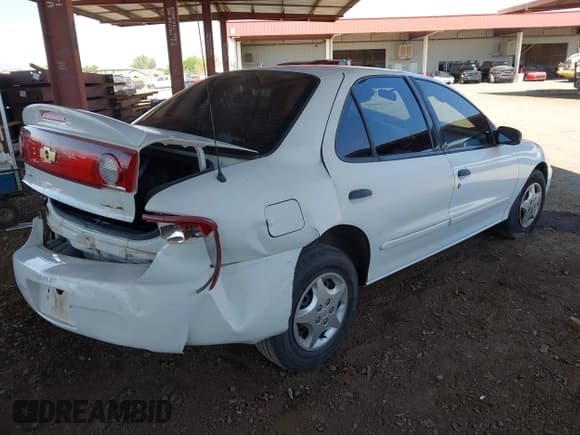 ✅ 2004 Chevrolet Cavalier • VIN: 1G1JC52F547121543 • Lot: 42625167. Listed on IAAI with 175,710 mi. Free auction sales archive from the USA and detailed vehicle history report at DreamBid. Image 4.