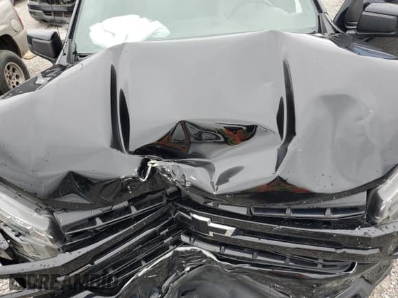 ✅ 2020 Chevrolet Silverado 1500 RST • VIN: 3GCUYEED3LG332243 • Lot: 89865295. Listed on Copart with 105,372 mi. Free auction sales archive from the USA and detailed vehicle history report at DreamBid. Image 11.