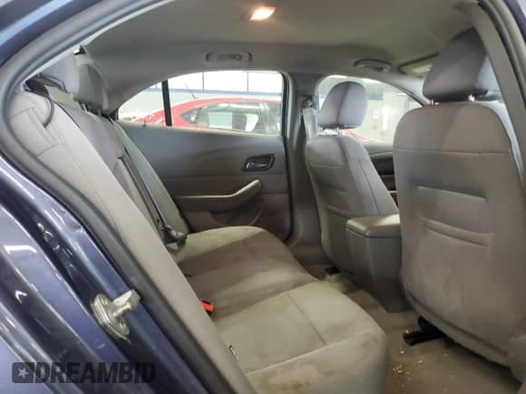 2014 Chevrolet Malibu LS z VIN 1G11A5SL5EF291498, wystawiony jako Copart lot #65354595 z przebiegiem 148 904 mil mil oraz Czysty tytuł • Clean title. Historia ofert i sprzedaży dostępna na DreamBid. Obrazek 10.