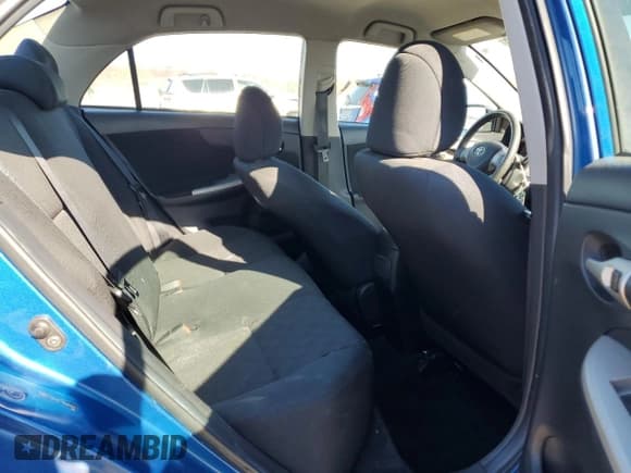 ✅ 2010 Toyota Corolla LE • VIN: 2T1BU4EE7AC499945 • Lot: 92505935. Wystawiony na Copart z przebiegiem 184 791 mil. Bezpłatny archiwum sprzedaży aukcyjnych z USA i szczegółowy raport historii pojazdu na DreamBid. Zdjęcie 10.