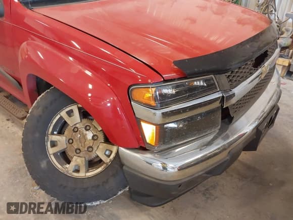 ✅ 2004 Chevrolet Colorado LS Z71 • VIN: 1GCDT196448147838 • Lot: 42647542. Wystawiony na IAAI z przebiegiem 196 194 mil. Bezpłatny archiwum sprzedaży aukcyjnych z USA i szczegółowy raport historii pojazdu na DreamBid. Zdjęcie 6.