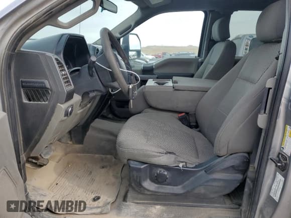 ✅ 2020 Ford F-250 XL • VIN: 1FT7X2B64LED97856 • Lot: 80491275. Wystawiony na Copart z przebiegiem 73 168 mil. Bezpłatny archiwum sprzedaży aukcyjnych z USA i szczegółowy raport historii pojazdu na DreamBid. Zdjęcie 7.