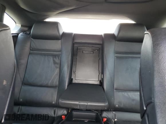 ✅ 2012 BMW X6 50i • VIN: 5UXFG8C51CL590271 • Lot: 71993205. Wystawiony na Copart z przebiegiem 78 882 mil. Bezpłatny archiwum sprzedaży aukcyjnych z USA i szczegółowy raport historii pojazdu na DreamBid. Zdjęcie 10.