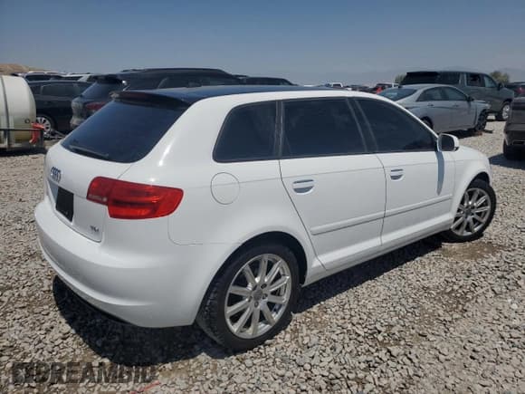✅ 2011 Audi A3 Premium Plus • VIN: WAUKJAFM3BA129625 • Lot: 64827555. Listed on Copart with 80,625 mi. Free auction sales archive from the USA and detailed vehicle history report at DreamBid. Image 3.