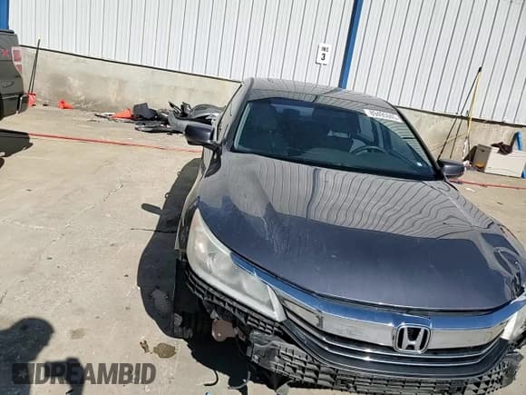 ✅ 2017 Honda Accord EX • VIN: 1HGCR2F73HA013660 • Lot: 89495945. Listed on Copart with 218,984 mi. Free auction sales archive from the USA and detailed vehicle history report at DreamBid. Image 13.